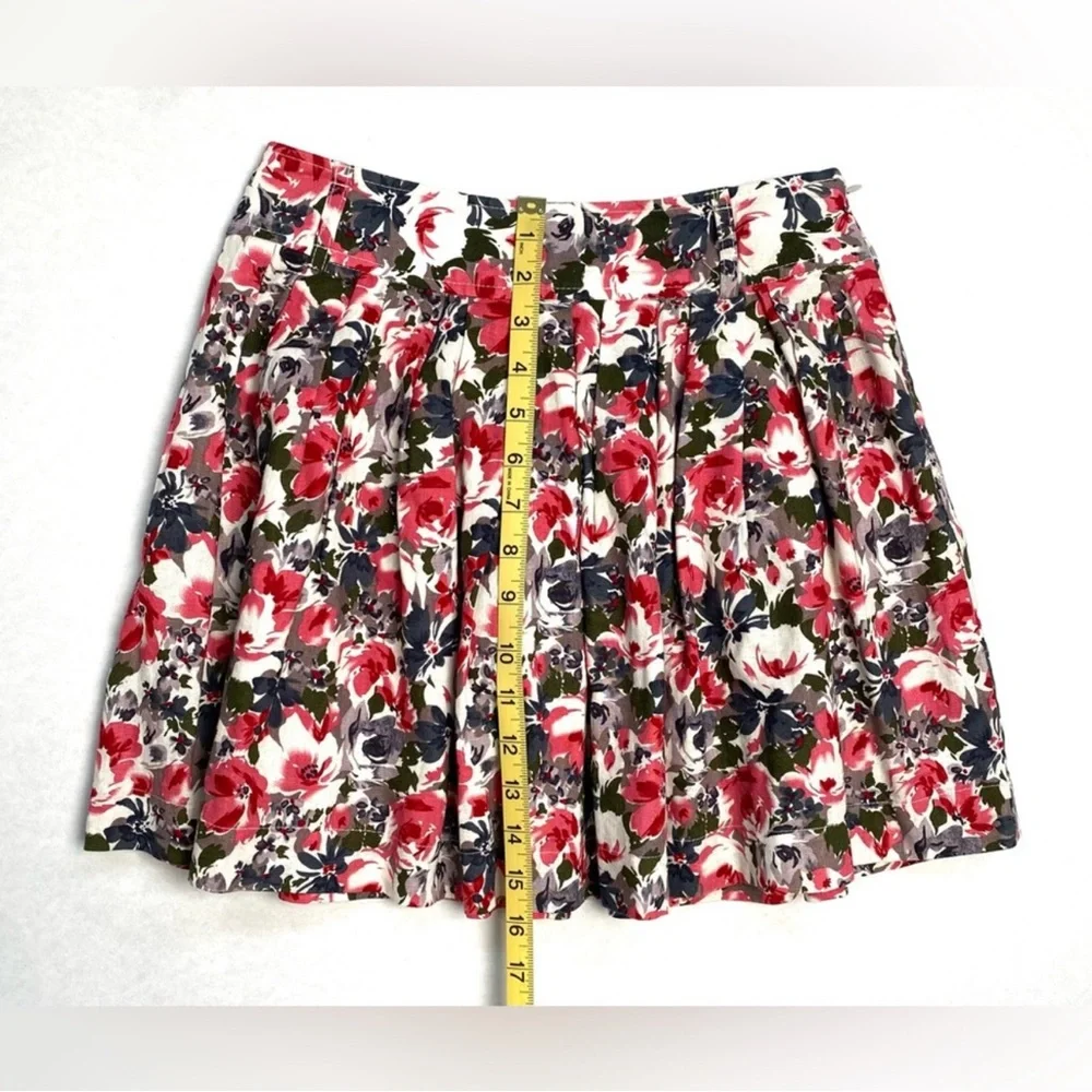 Forever 21 Women's Floral Pleated Multi Color Mini Skirt Side Zip Lined Size XS - Picture 7 of 9
